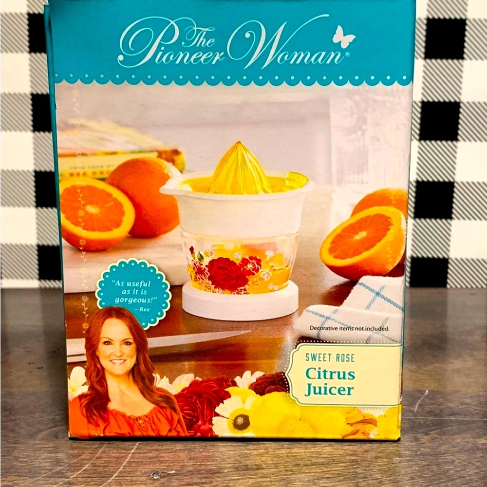 Pioneer woman sweet rose citrus juicer